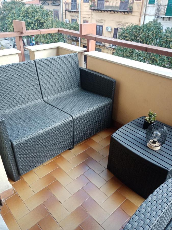 Standard Double Room with Shared Bathroom,1332827975:JPEG